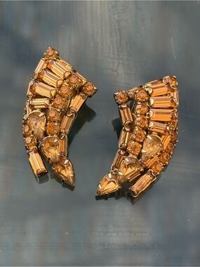 Signed Sherman Rare Amber Crystal Clip-On Earrings Sparkling